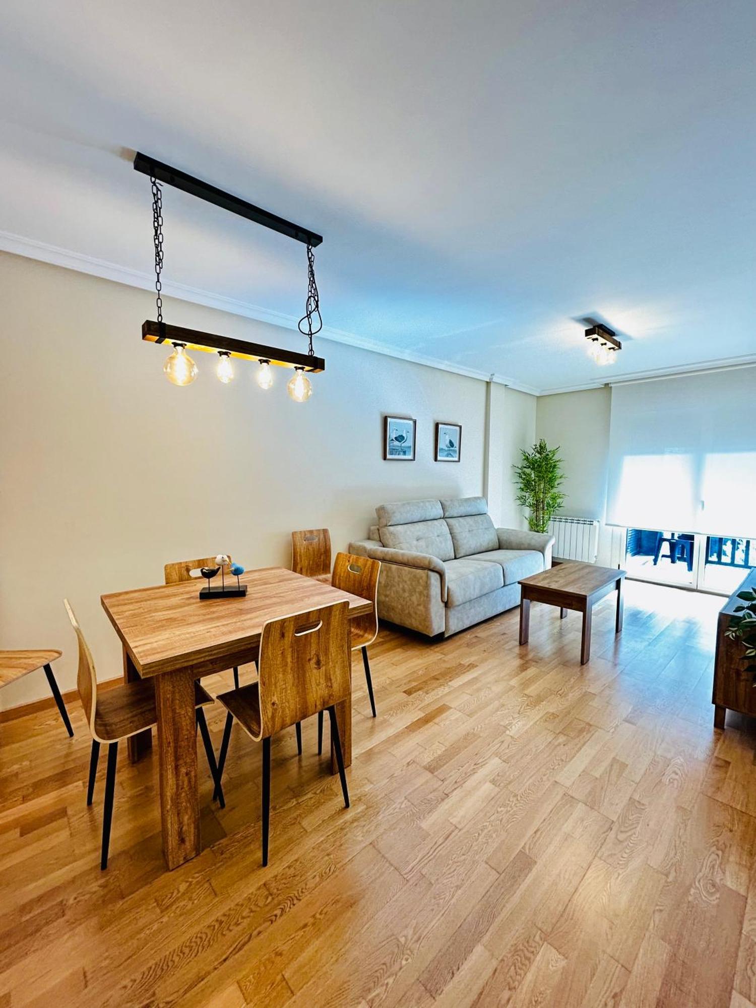 Marina Llanes V Apartment ภายนอก รูปภาพ
