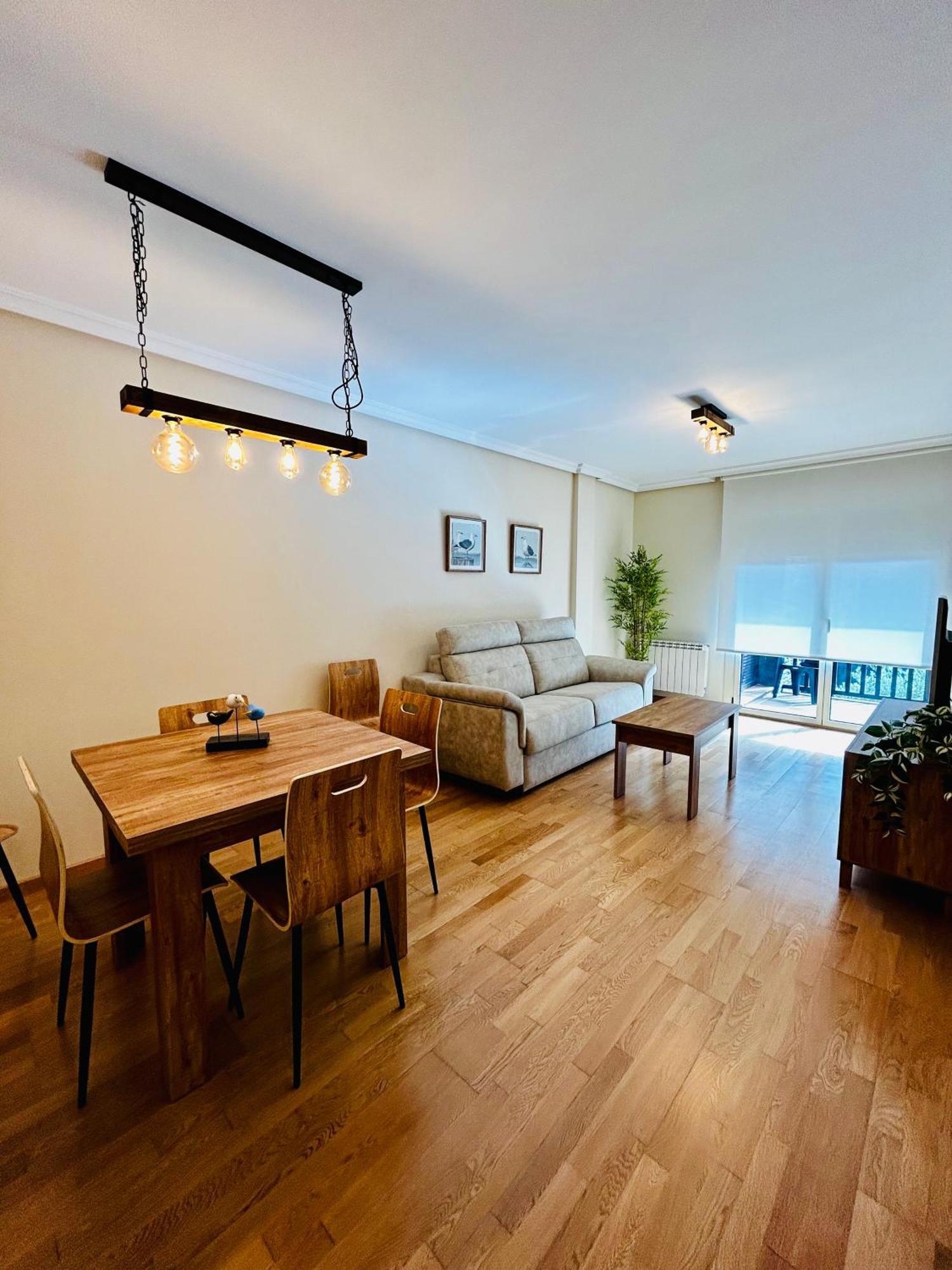 Marina Llanes V Apartment ภายนอก รูปภาพ